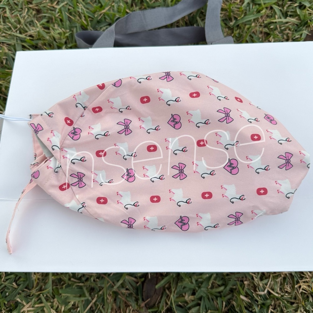 Figs Modern Llama Scrub Cap - Picture 9 of 11